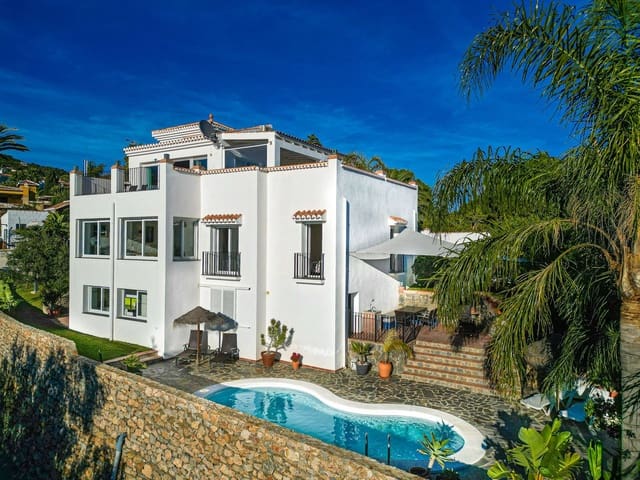 4 Zimmer Villa zu verkaufen in Salobreña mit Pool Garage - 879.000 € (Ref: 9450865)