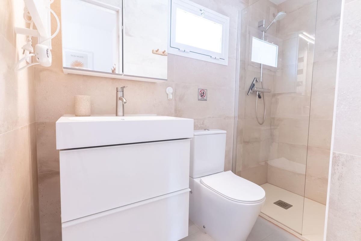 Finca/Casa Rural de 4 habitaciones en Valle de Abdalajís en venta con piscina - 465.000 € (Ref: 9460831)