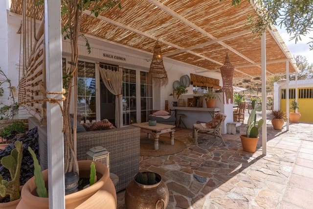 4 quarto Quinta/Casa Rural para venda em Valle de Abdalajís com piscina - 465 000 € (Ref: 9460831)