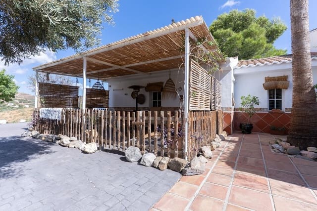 4 makuuhuone Maalaistalo myytävänä paikassa Valle de Abdalajís mukana uima-altaan - 465 000 € (Ref: 9460831)