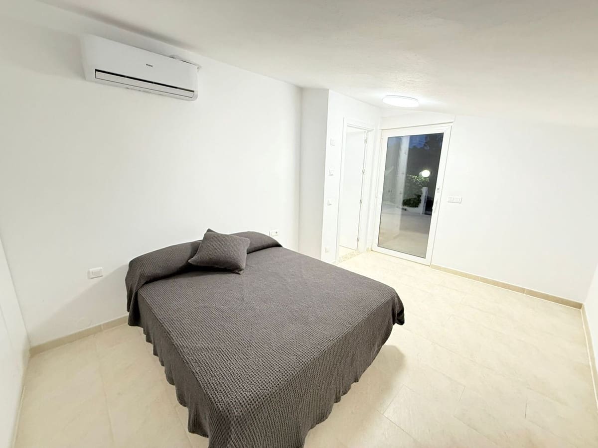 3 bedroom Villa for sale in Torrox-Costa with pool garage - € 450,000 (Ref: 9461076)