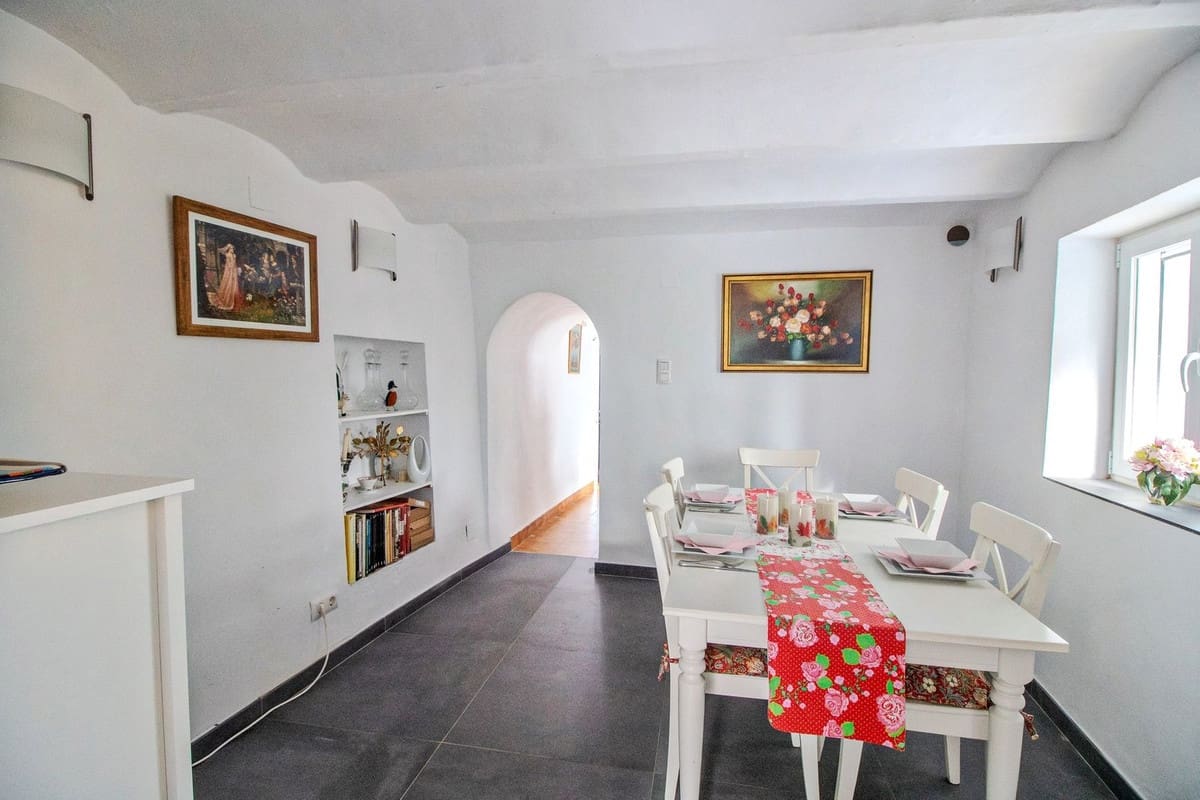 5 Zimmer Villa zu verkaufen in Alora mit Pool - 575.000 € (Ref: 9464982)