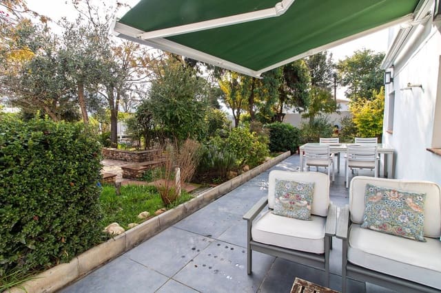 5 slaapkamer Villa te koop in Alora met zwembad - € 575.000 (Ref: 9464982)