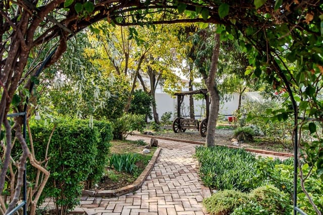 5 slaapkamer Villa te koop in Alora met zwembad - € 575.000 (Ref: 9464982)