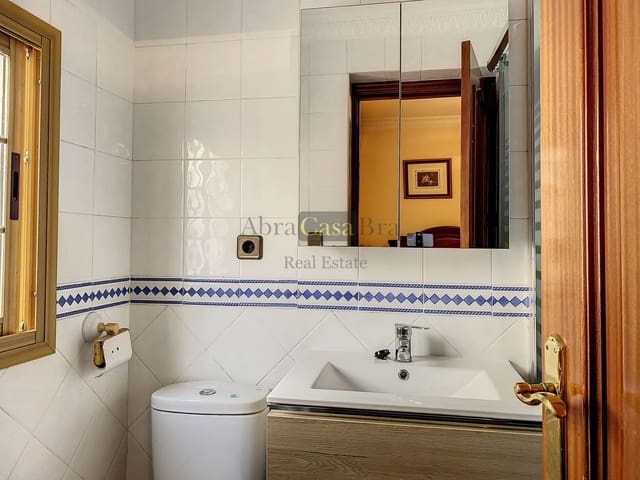 3 chambre Maison de Ville à vendre à Canillas de Aceituno - 115 000 € (Ref: 9469925)