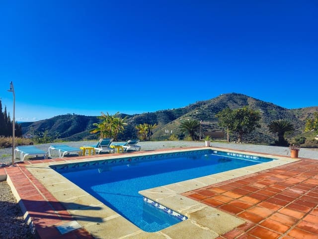 3 bedroom Villa for sale in Cómpeta with pool garage - € 549,000 (Ref: 9470675)