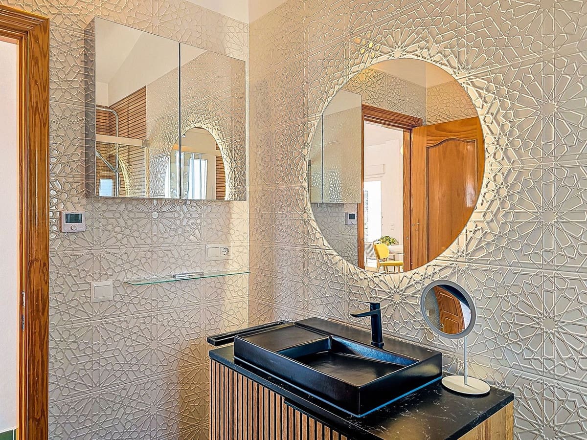 3 bedroom Villa for sale in Competa with pool garage - € 549,000 (Ref: 9470675)