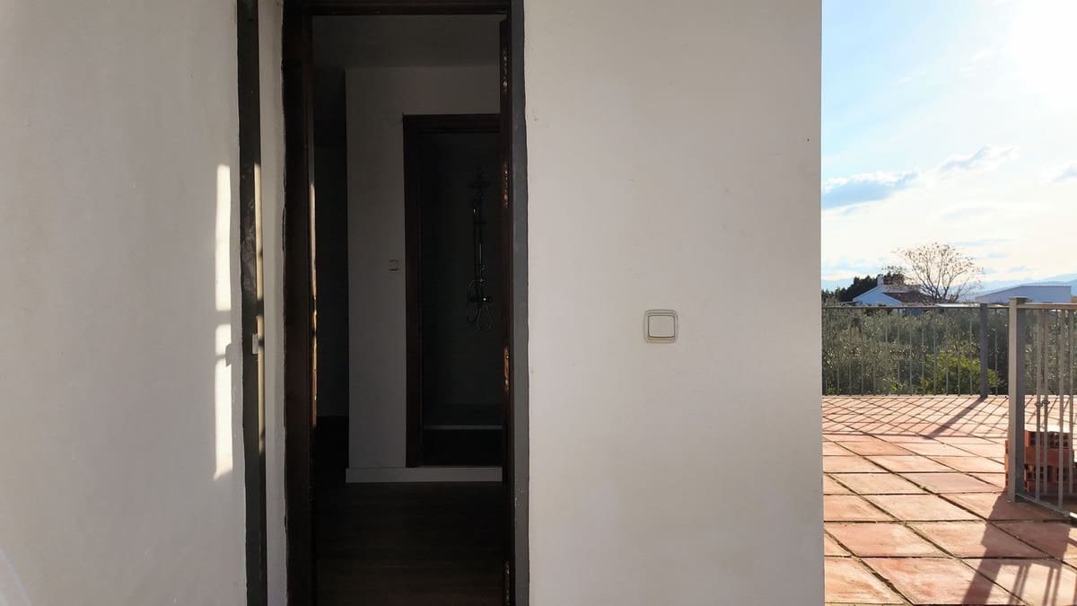 4 sypialnia Finka/Dom wiejski na sprzedaż w Alora z basenem - 310 000 € (Ref: 9478522)