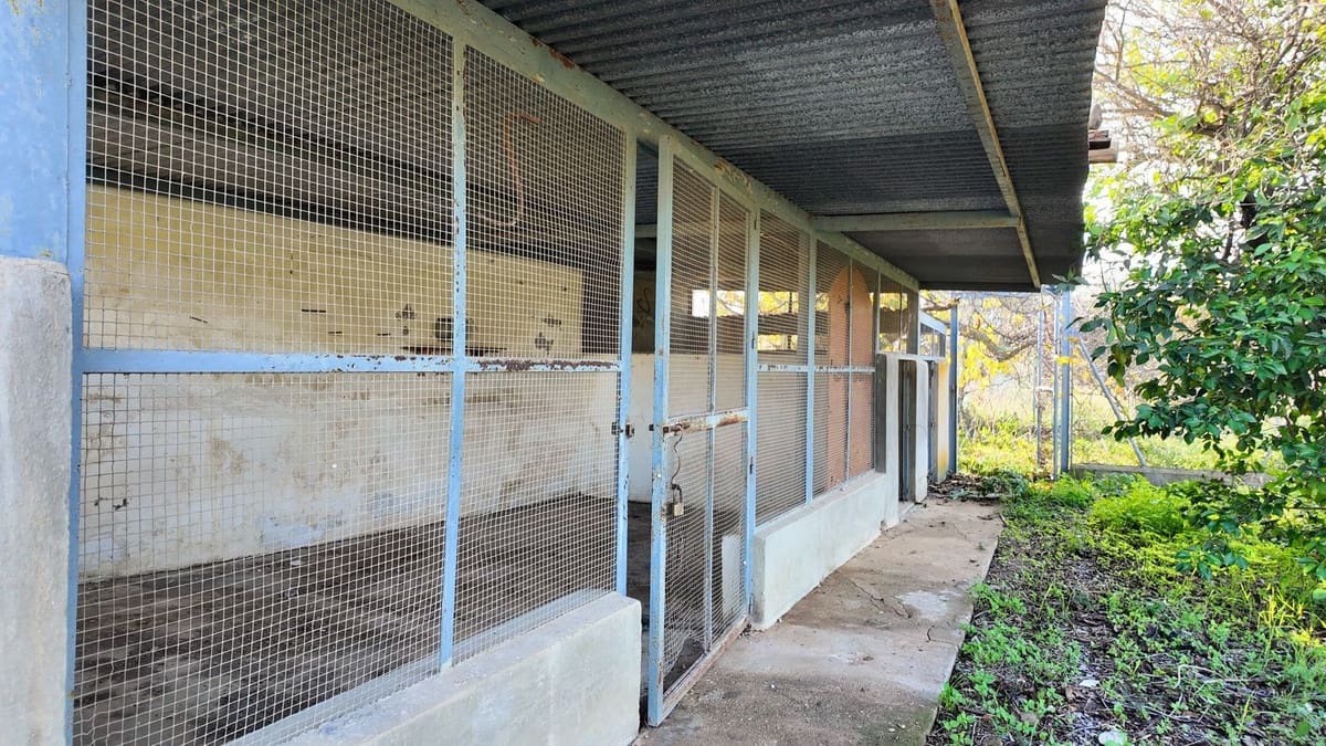 4 sypialnia Finka/Dom wiejski na sprzedaż w Alora z basenem - 310 000 € (Ref: 9478522)