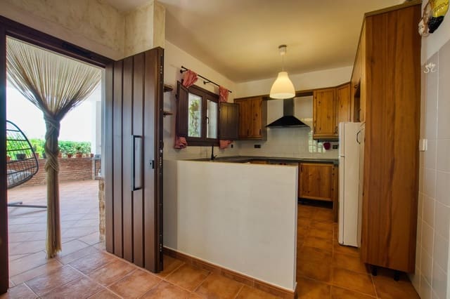 3 chambre Villa/Maison à vendre à Periana avec piscine garage - 380 000 € (Ref: 9486603)