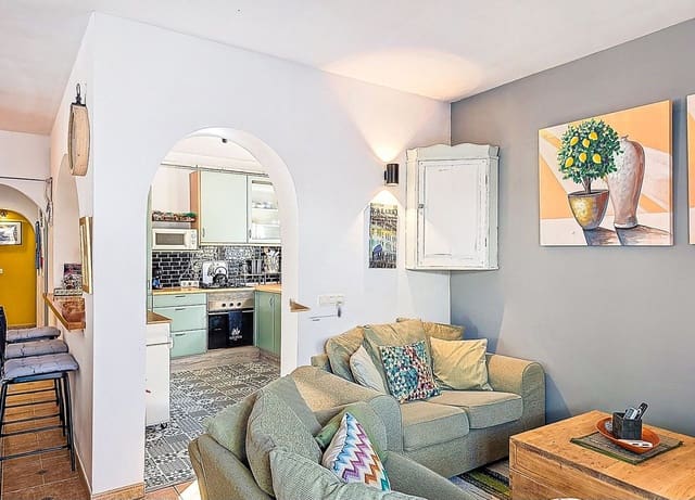 3 sovrum Villa till salu i Cómpeta med garage - 375 000 € (Ref: 9521118)