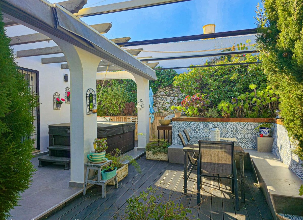 3 sovrum Villa till salu i Competa med garage - 375 000 € (Ref: 9521118)