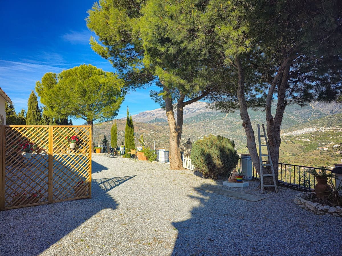 3 sovrum Villa till salu i Competa med garage - 375 000 € (Ref: 9521118)