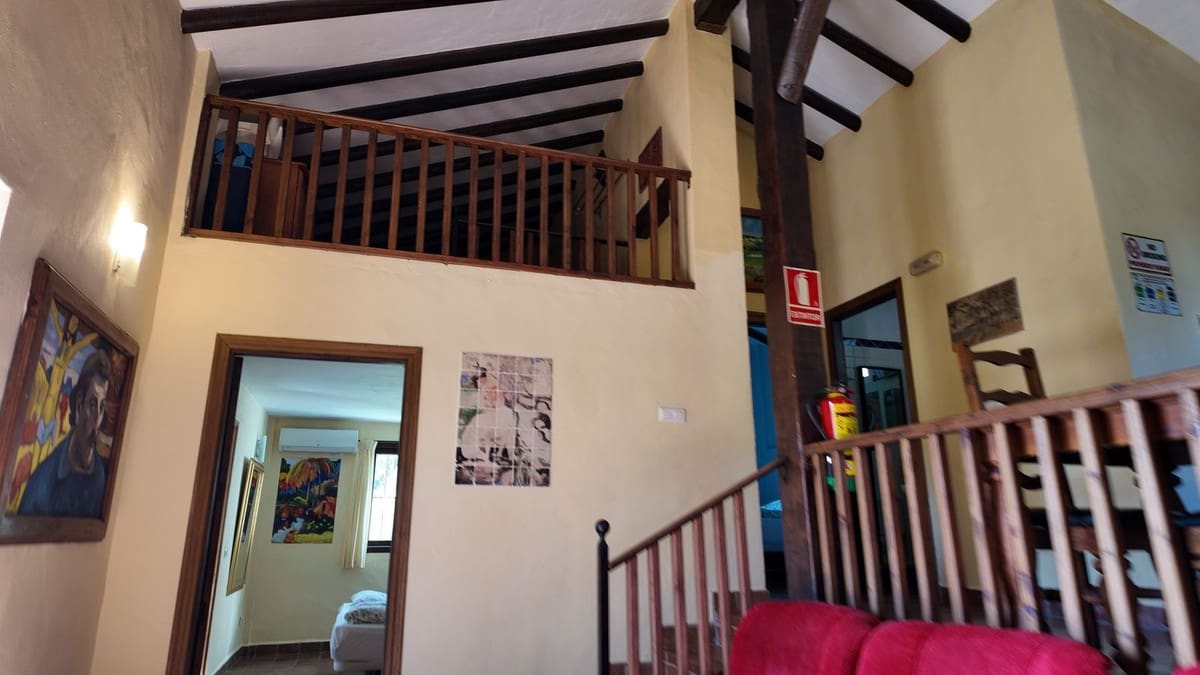 17 slaapkamer Hotel te koop in Tolox met zwembad - € 1.499.000 (Ref: 9529019)