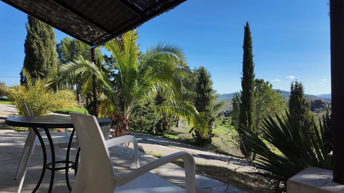 17 slaapkamer Hotel te koop in Tolox met zwembad - € 1.499.000 (Ref: 9529019)