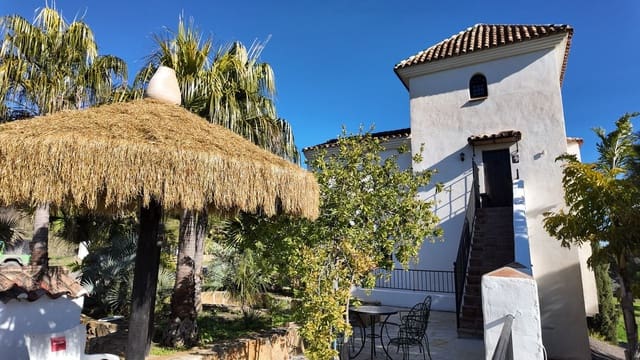 17 bedroom Hotel for sale in Tolox with pool - € 1,499,000 (Ref: 9529019)