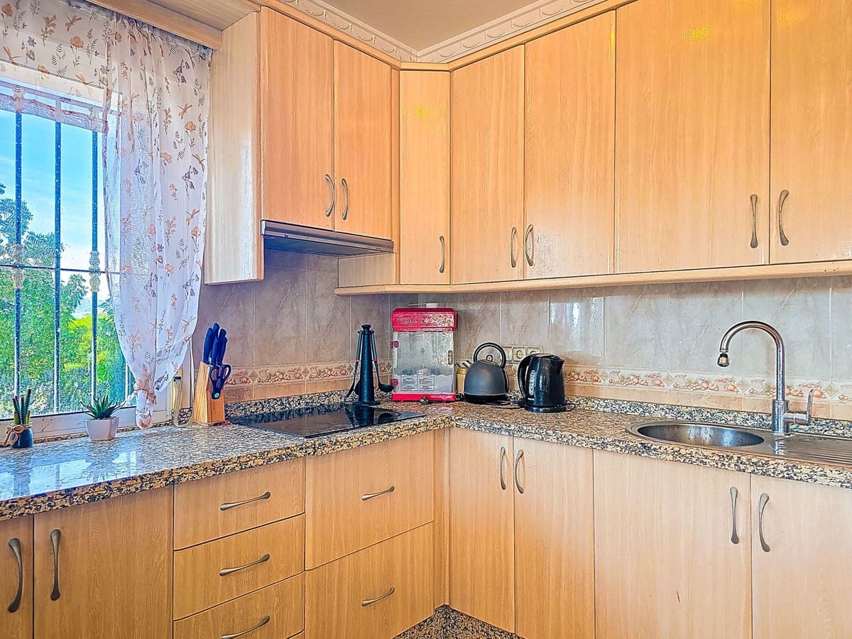 6 soveværelse Villa til salg i Alora med swimmingpool garage - € 595.000 (Ref: 9529238)