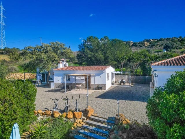 Chalet de 6 habitaciones en Alora en venta con piscina garaje - 595.000 € (Ref: 9529238)