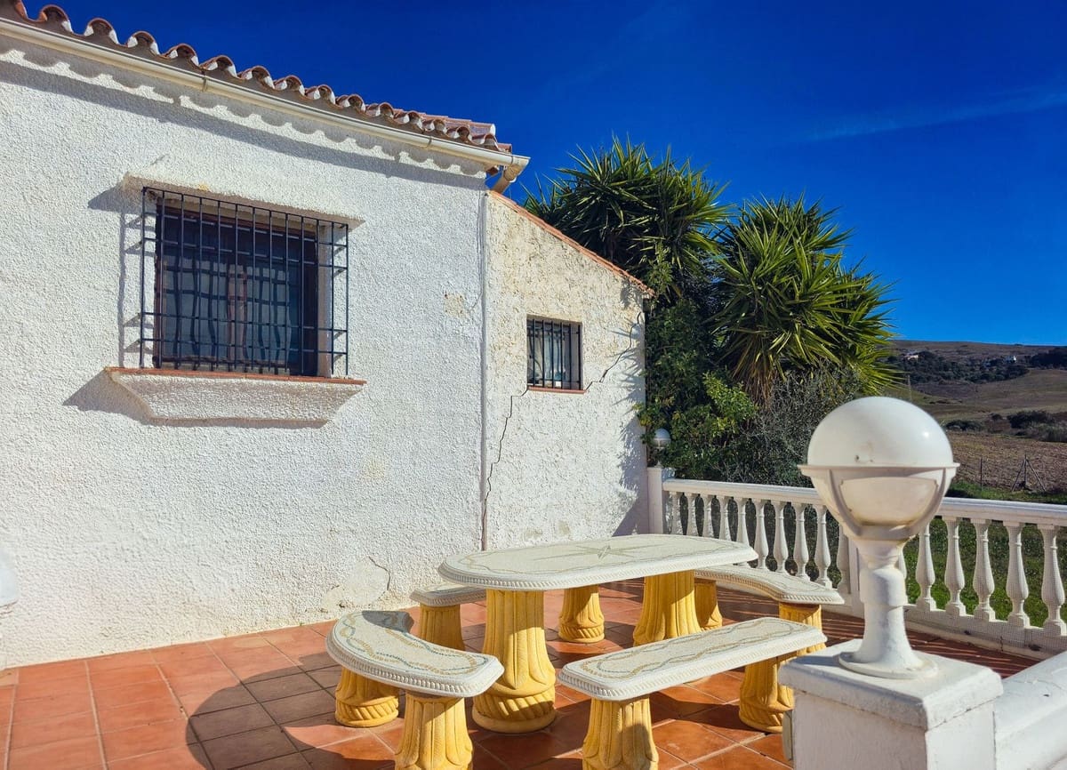 3 bedroom Finca/Country House for sale in Almogia with pool garage - € 275,000 (Ref: 9536361)