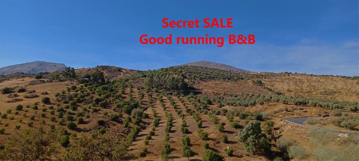 5 sovrum Finca/Hus på landet till salu i Malaga stad med pool - 599 000 € (Ref: 9539052)