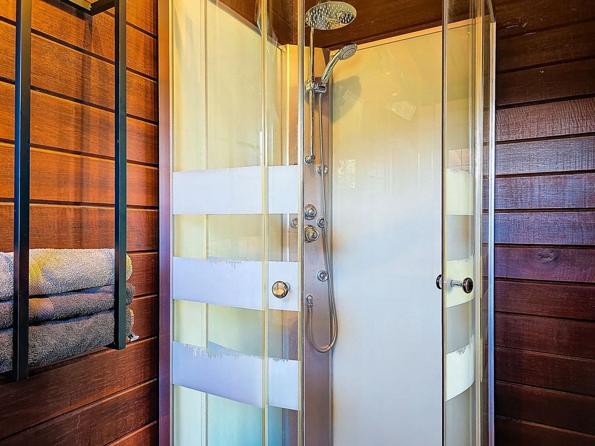 Chalet de 2 habitaciones en Sedella en venta con piscina garaje - 295.000 € (Ref: 9564056)