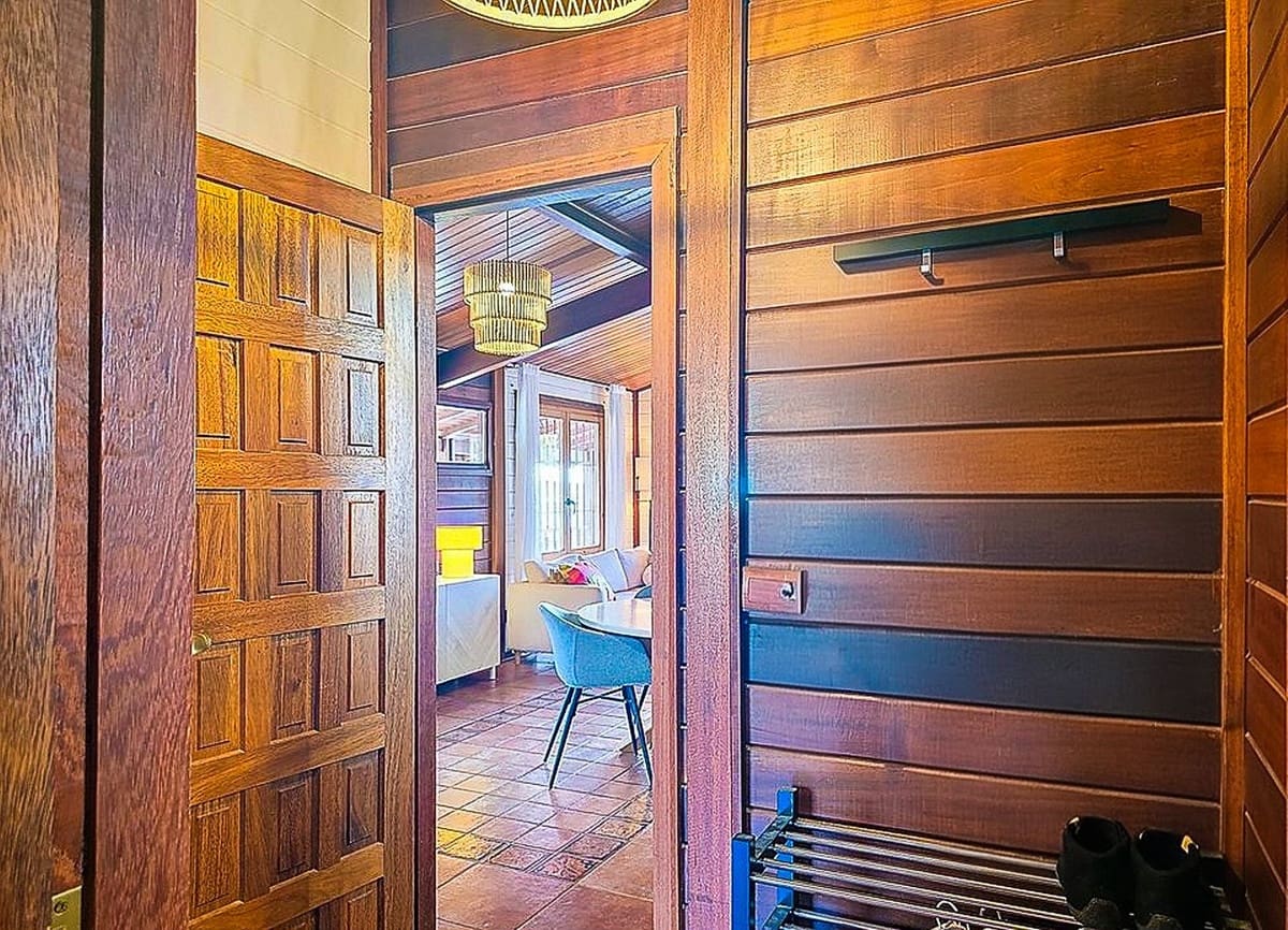 Chalet de 2 habitaciones en Sedella en venta con piscina garaje - 295.000 € (Ref: 9564056)