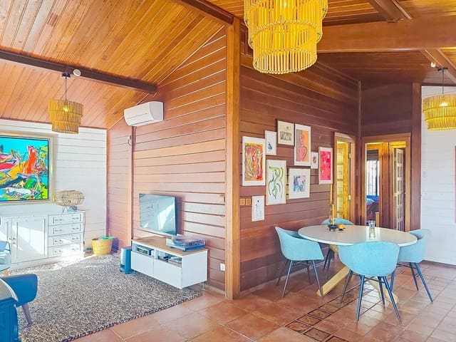 2 sypialnia Willa na sprzedaż w Sedella z basenem garażem - 295 000 € (Ref: 9564056)