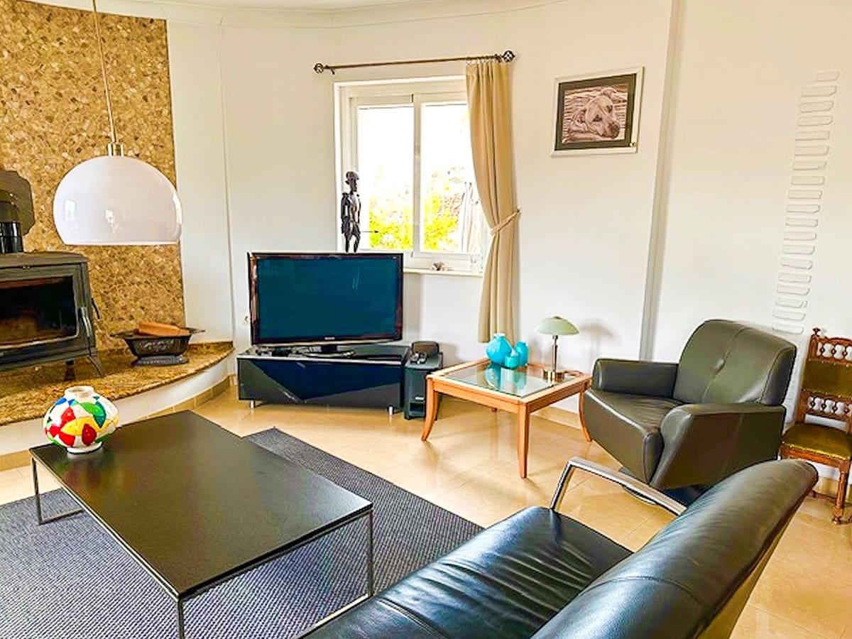 5 Zimmer Villa zu verkaufen in Archez mit Pool Garage - 850.000 € (Ref: 9585013)