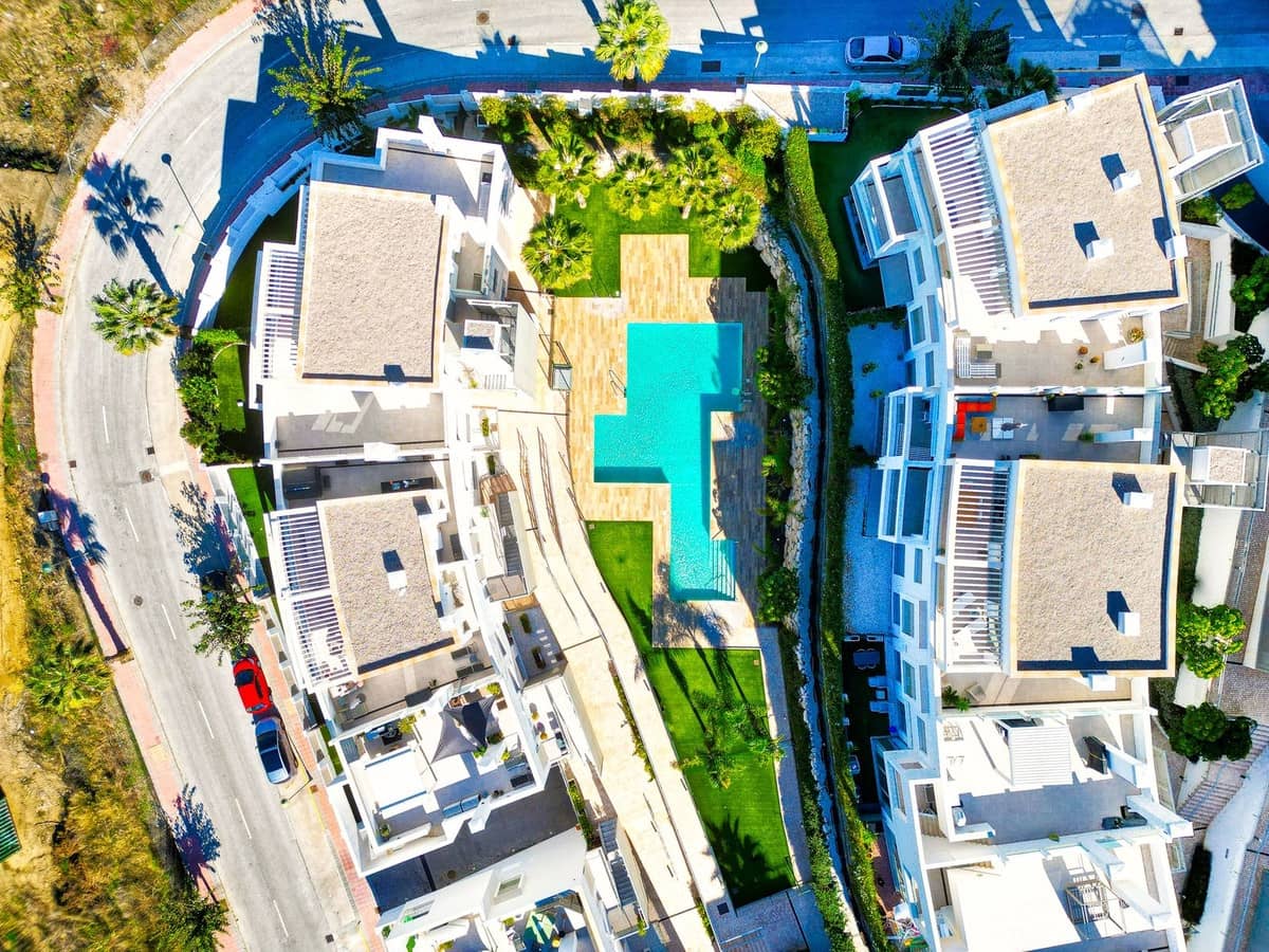 2 soveværelse Penthouse til salg i Caleta de Velez med swimmingpool garage - € 449.000 (Ref: 9592209)