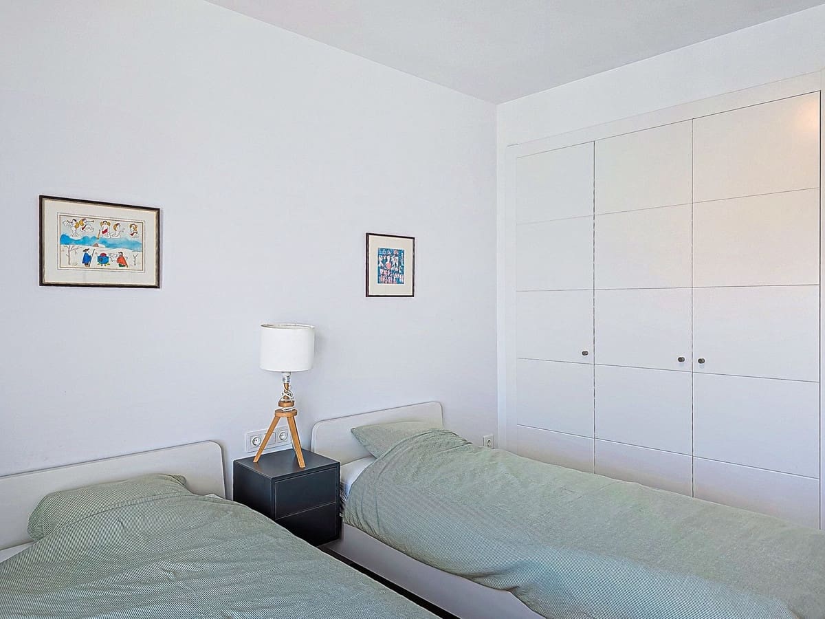 2 bedroom Penthouse for sale in Caleta de Velez with pool garage - € 449,000 (Ref: 9592209)