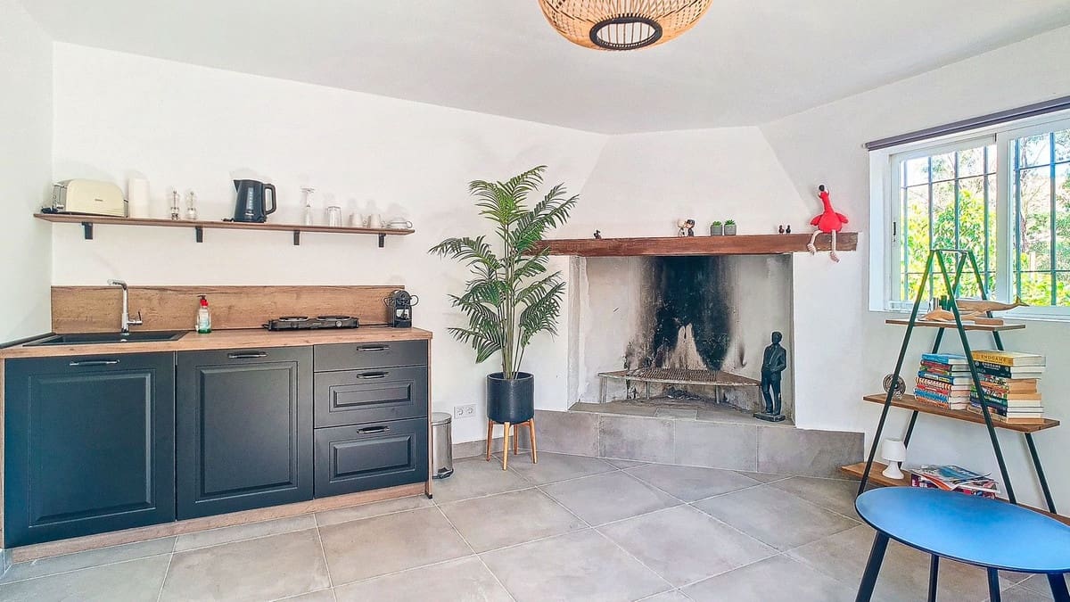 3 soveværelse Finca/Landehus til salg i Velez-Malaga med swimmingpool garage - € 1.150.000 (Ref: 9594512)