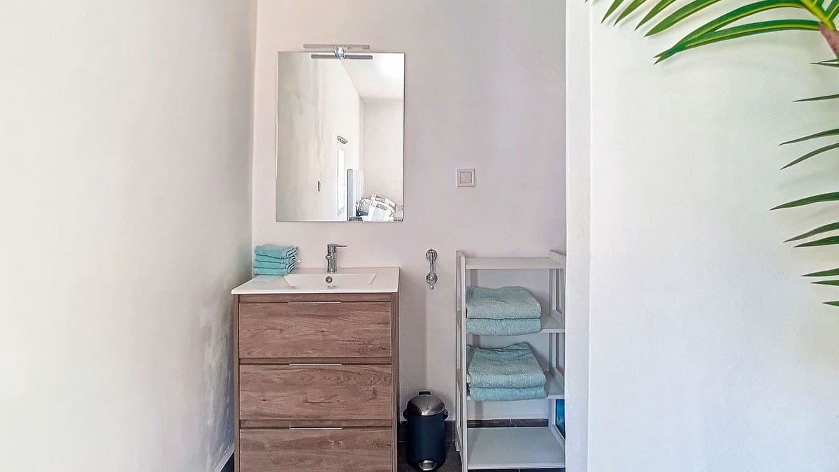 3 soveværelse Finca/Landehus til salg i Velez-Malaga med swimmingpool garage - € 1.150.000 (Ref: 9594512)