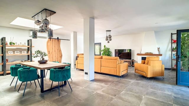 3 slaapkamer Finca/Landhuis te koop in Vélez-Málaga met zwembad garage - € 1.150.000 (Ref: 9594512)