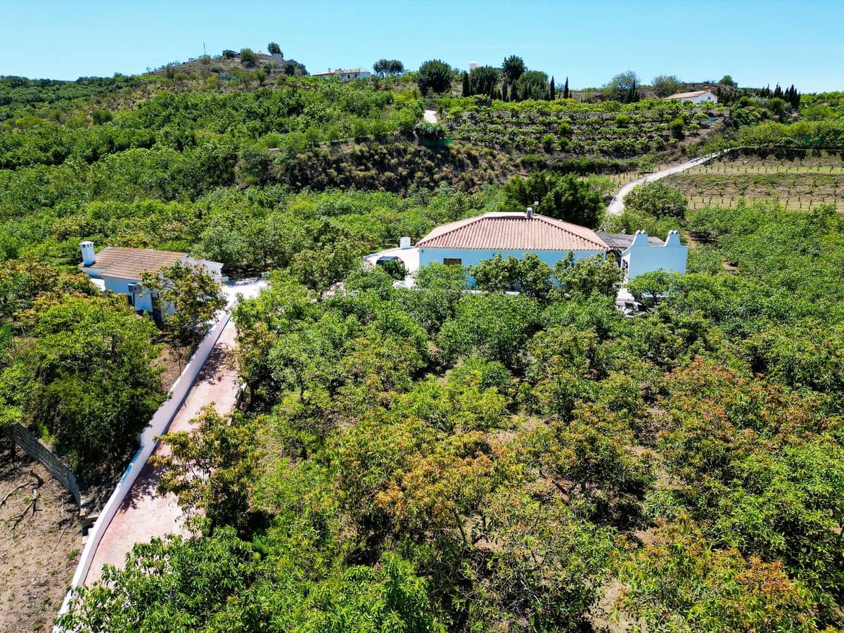 3 bedroom Finca/Country House for sale in Velez-Malaga with pool garage - € 1,150,000 (Ref: 9594512)