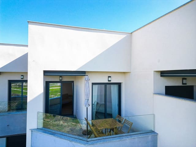 2 bedroom Penthouse for sale in Almayate, Vélez-Málaga with pool garage - € 385,000 (Ref: 9609539)