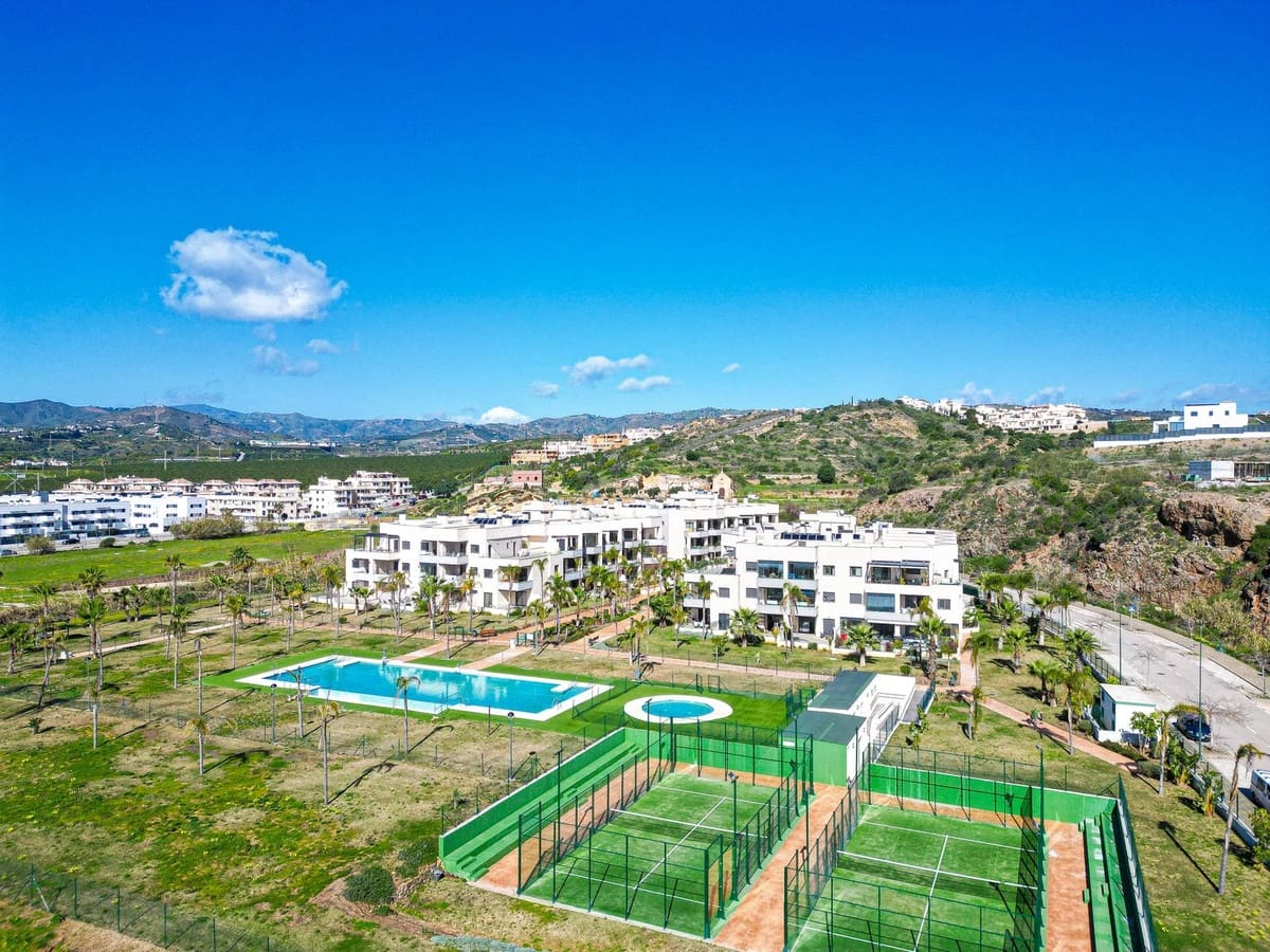 2 soverom Penthouse til salgs i Valle Niza med svømmebasseng garasje - € 385 000 (Ref: 9609539)