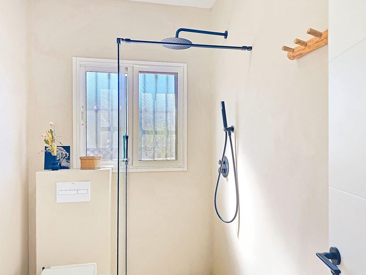 Chalet de 3 habitaciones en Arenas en venta con piscina - 420.000 € (Ref: 9610806)