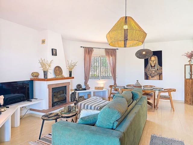 3 chambre Villa/Maison à vendre à Arenas avec piscine - 420 000 € (Ref: 9610806)