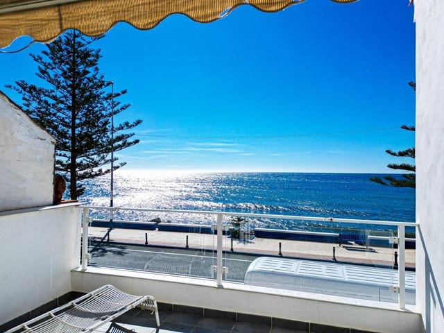 2 soveværelse Semi-Rækkehus til salg i Lagos, Vélez-Málaga - € 450.000 (Ref: 9614579)