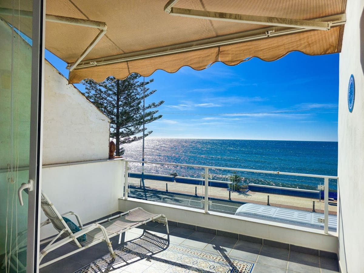 2 soveværelse Semi-Rækkehus til salg i Lagos - € 450.000 (Ref: 9614579)