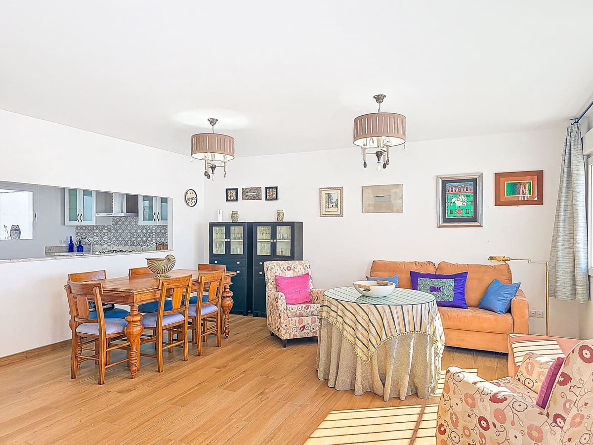 2 sovrum Semi-fristående Villa till salu i Lagos - 450 000 € (Ref: 9614579)