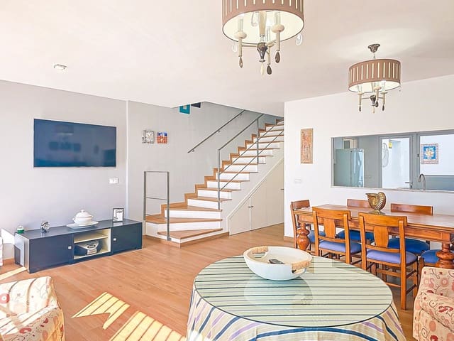 2 bedroom Semi-detached Villa for sale in Lagos, Vélez-Málaga - € 450,000 (Ref: 9614579)