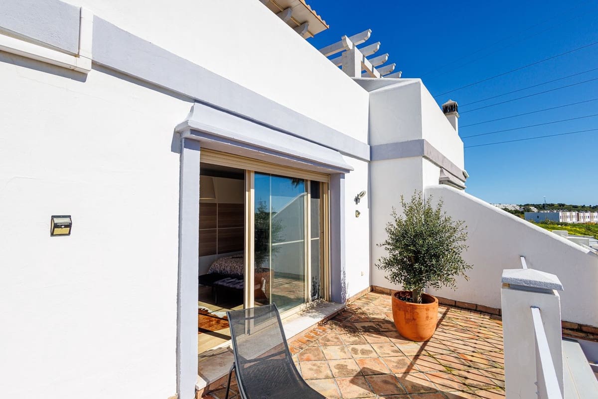 3 camera da letto Casa in vendita in Estepona con piscina garage - 777.000 € (Rif: 9620716)