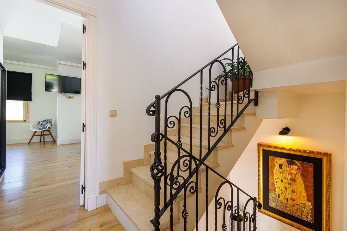 3 camera da letto Casa in vendita in Estepona con piscina garage - 777.000 € (Rif: 9620716)