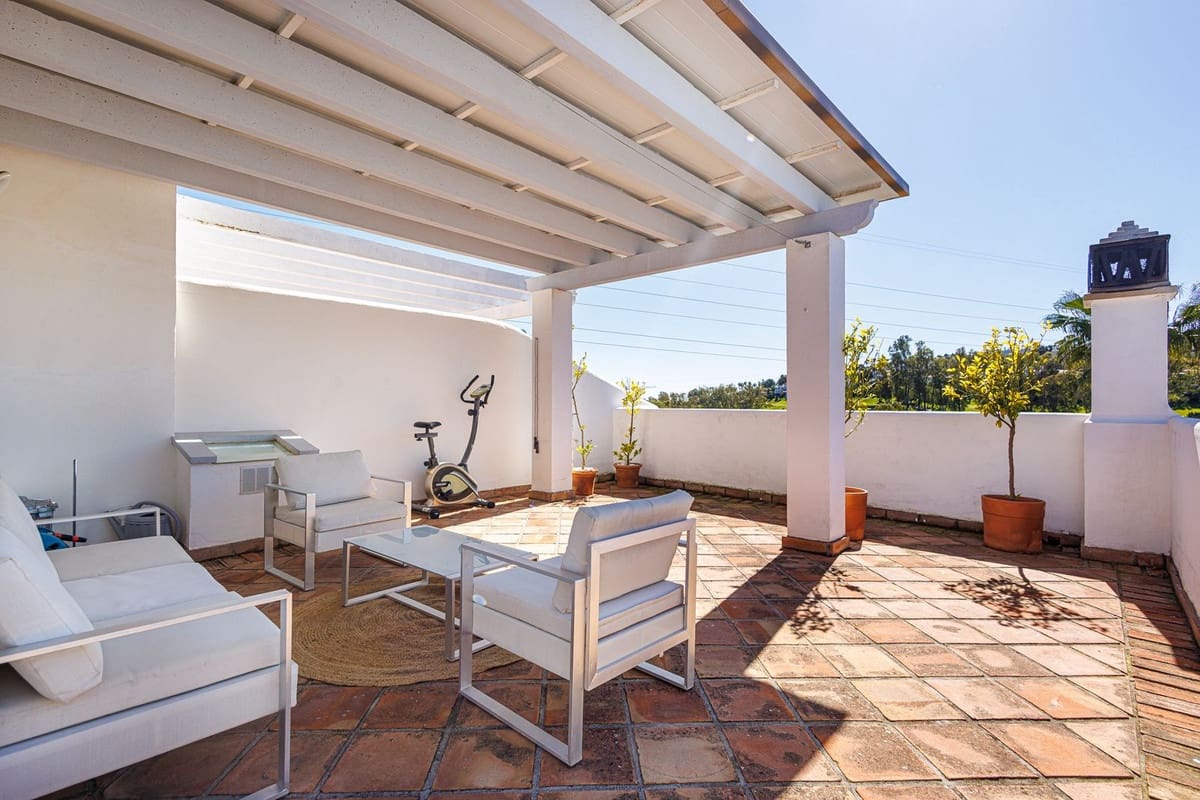 3 camera da letto Casa in vendita in Estepona con piscina garage - 777.000 € (Rif: 9620716)