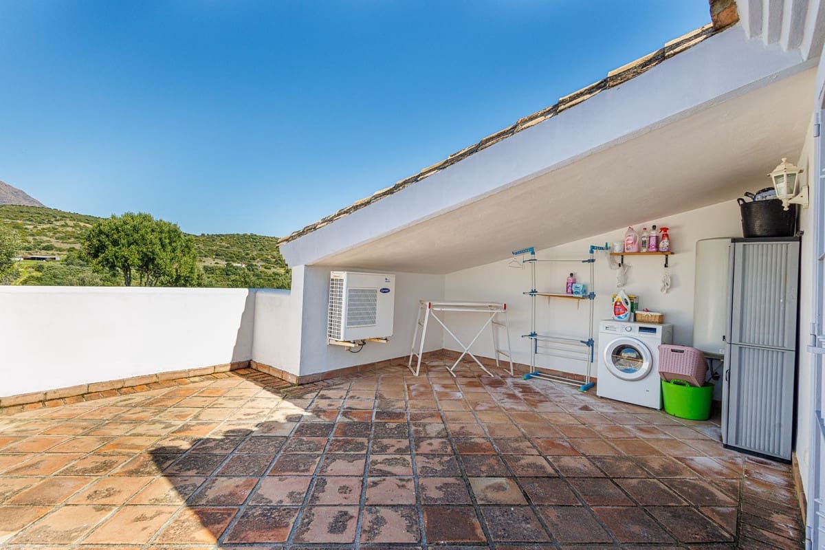 3 camera da letto Casa in vendita in Estepona con piscina garage - 777.000 € (Rif: 9620716)