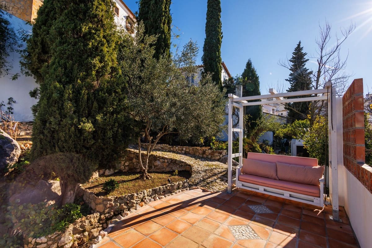 3 Zimmer Haus zu verkaufen in Comares mit Garage - 550.000 € (Ref: 9622220)