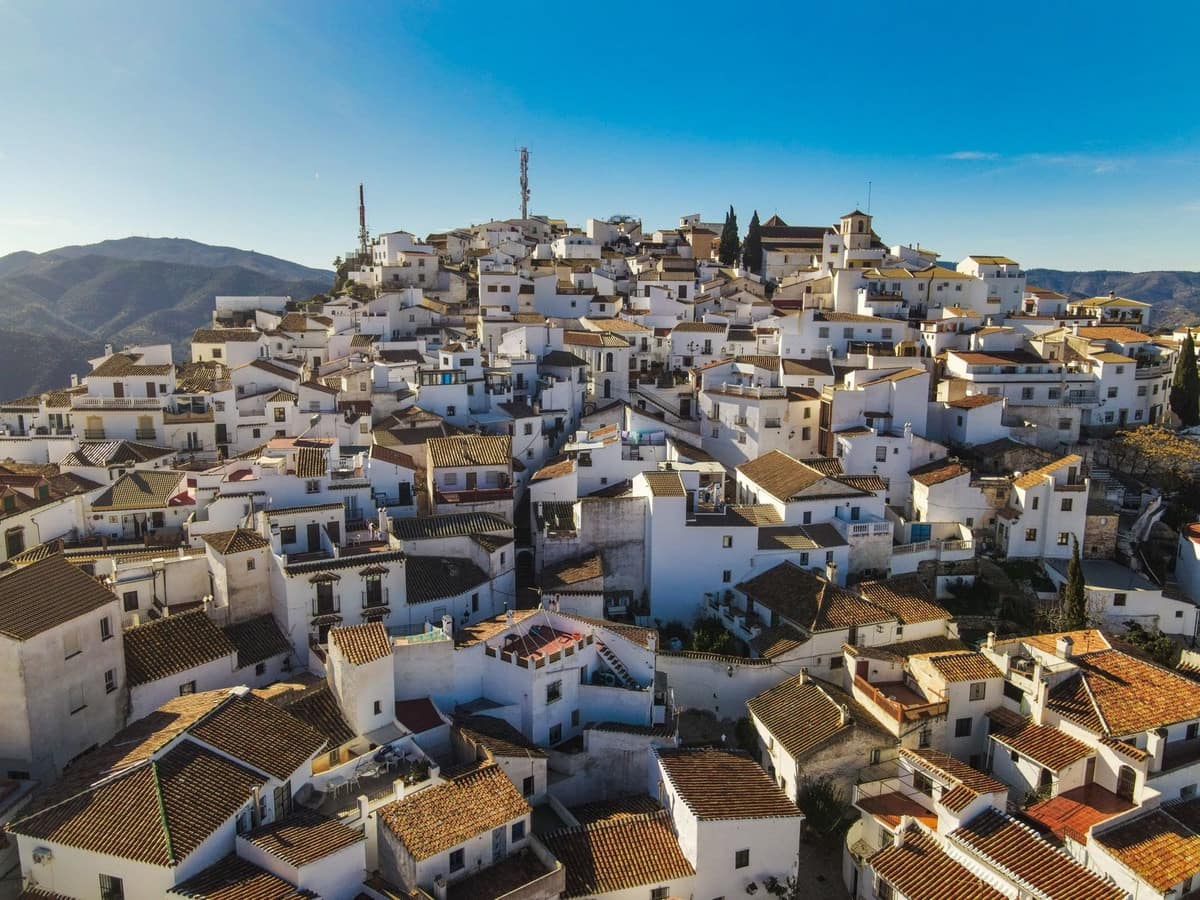 3 Zimmer Haus zu verkaufen in Comares mit Garage - 550.000 € (Ref: 9622220)