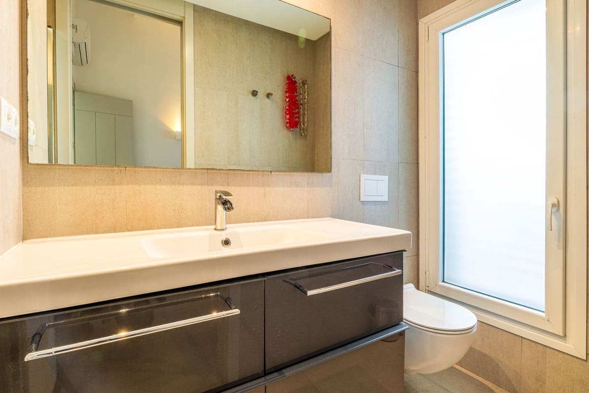 4 soverom Villa til salgs i Competa med svømmebasseng garasje - € 650 000 (Ref: 9624201)