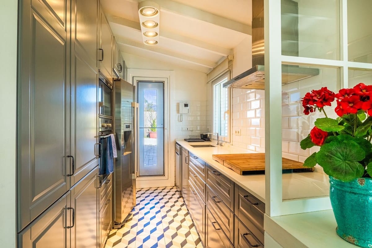 4 slaapkamer Villa te koop in Competa met zwembad garage - € 650.000 (Ref: 9624201)